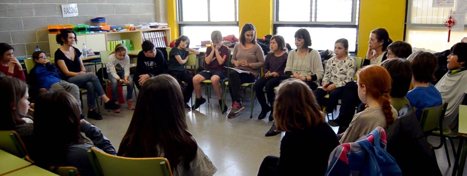 Cercle restauratiu amb l'alumnat